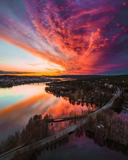 Atardecer-en-la-ciudad-de-Rovaniemi_fotoVisitRovaniemi