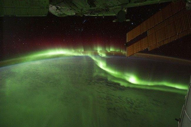 Aurora-Boreal-desde-el-espacio