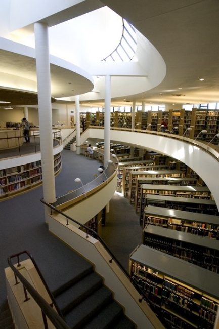 Biblioteca de la Abadía Mount Angel en Oregon, USA 1964 