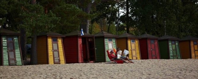 Coloridas casetas de baño en Pihlajasaari 