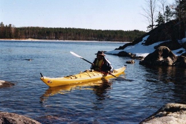 El kayak de mar es fácil de llevar 