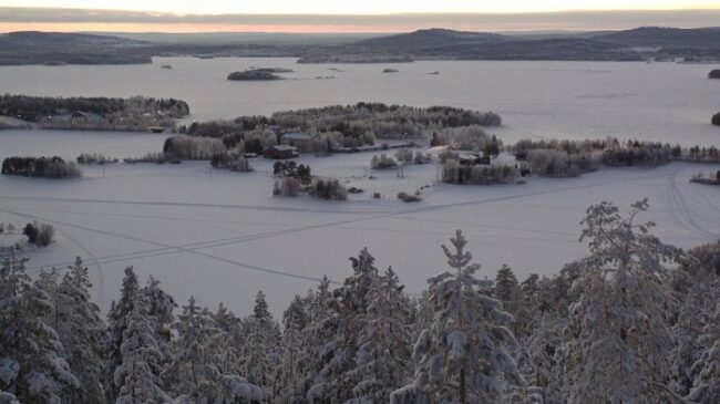 El-lago-Kemijärvi-tiene-islas-laberintos-y-peninsulas_fotoVisitKemijarvi