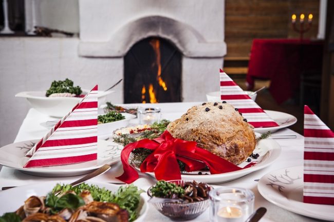 En la cena de Navidad en Finlandia el plato principal es el jamón cocido 