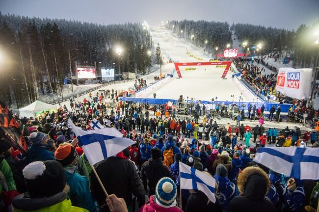 En-Levi-durante-una-de-las-pruebas-del-Campeonato-del-Mundo-de-Slalom_fotoLevi