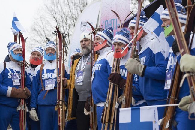 Equipo finlandés de... hace unos años (!)