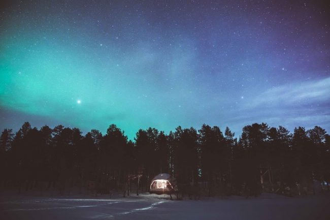 Iglú de Torassieppi y Aurora Boreal