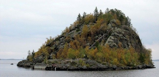 Isla Ukko en el lago Inari 