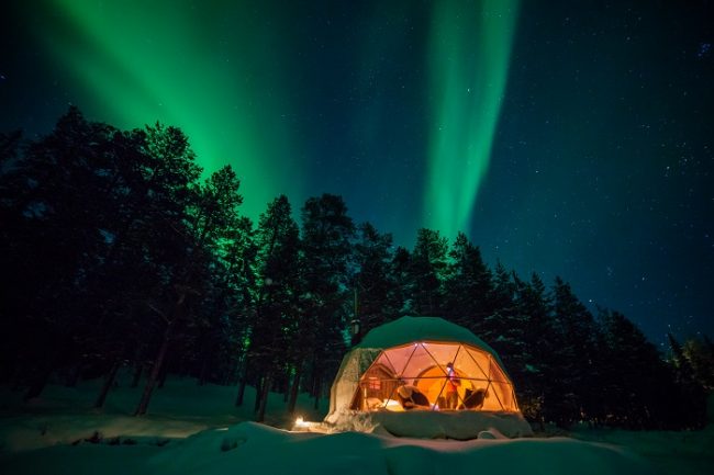 La Aurora Boreal cubriendo el cielo de Torassieppi 