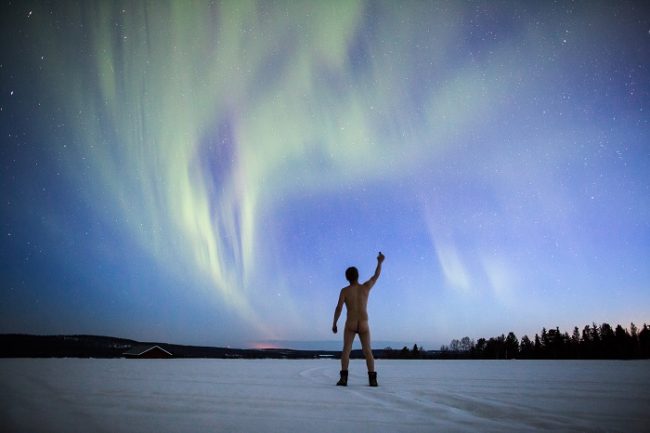 La Aurora Boreal y un señor desnudo 