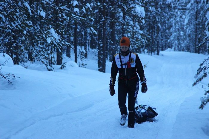 La finlandesa Saara Päätalo vencedora de la carrera de 150 km del año 2016