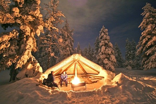 Laavu. Cobertizo publico, abundante en los bosques de Finlandia 