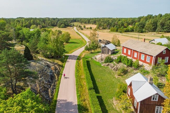 Paisajes-de-encanto-en-la-ruta-del-Archipielago-de-Turku_fotoJuhoKuva-FeaturingFinland