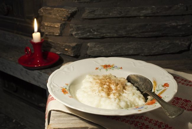 Porridge de arroz cocinado al estilo finlandés 