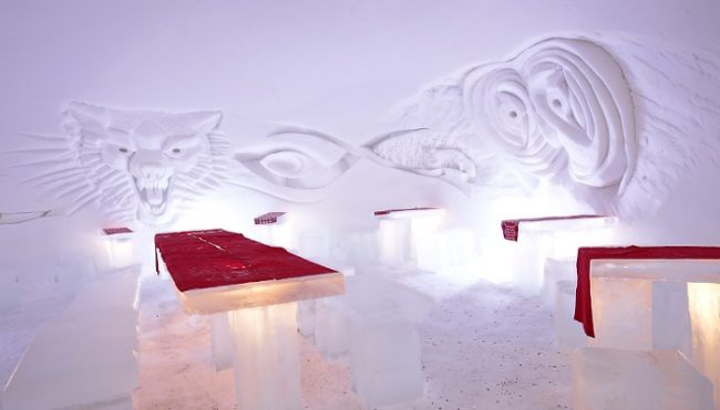 Restaurante de hielo en el Winter Village de Torassieppi