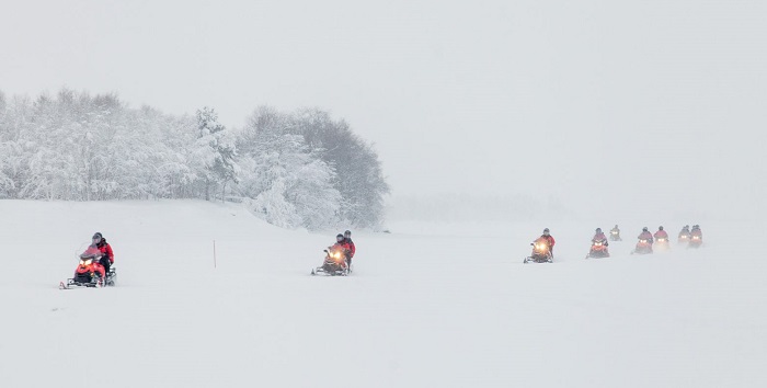 Safari con motos de nieve en Ivalo