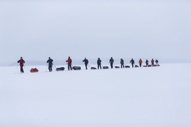 Travesía de esquí en el lago Saimaa 