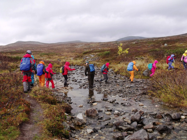 Durante-una-excursión-en-la-zona-de-Kilpisjärvi_fotoDestinationKilpisjarvi