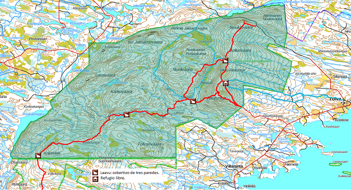 Rutas (en rojo a píe y en azul con esquís) y refugios en el Parque Nacional de Riisitunturi 